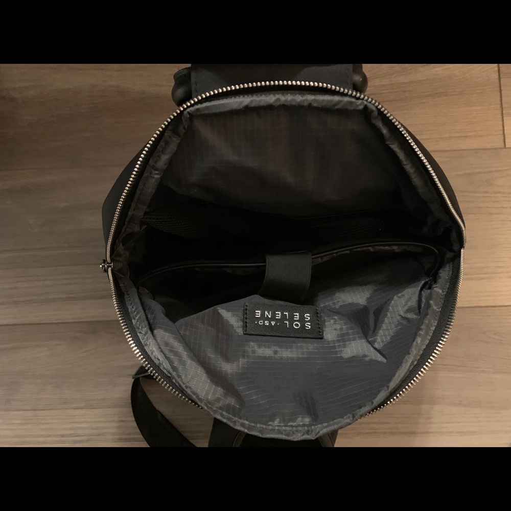 Backpack - Picture 2 of 3